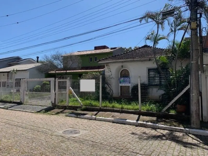 Foto 1 de Casa com 2 quartos à venda, 80m2 em Teresópolis, Porto Alegre - RS