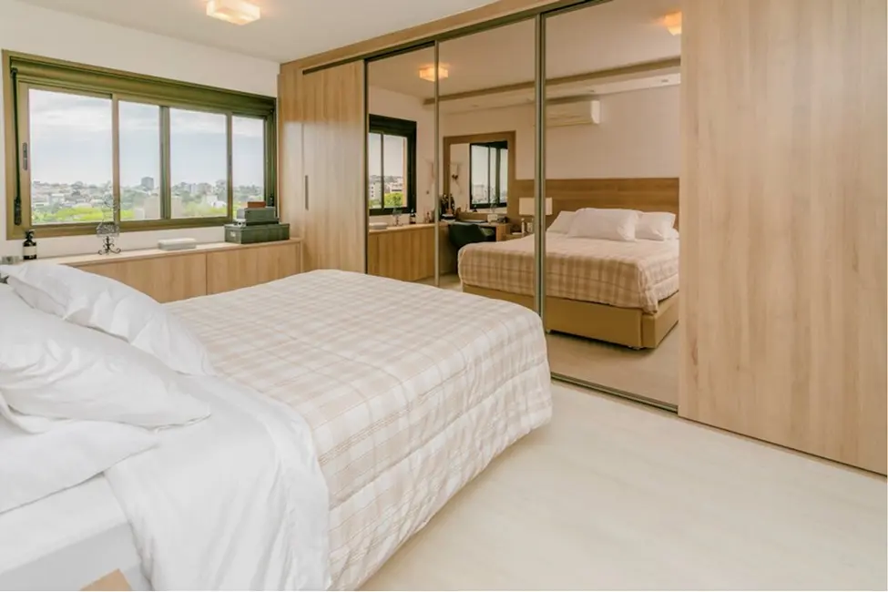 Foto 9 de Apartamento com 3 quartos à venda, 137m2 em Porto Alegre - RS