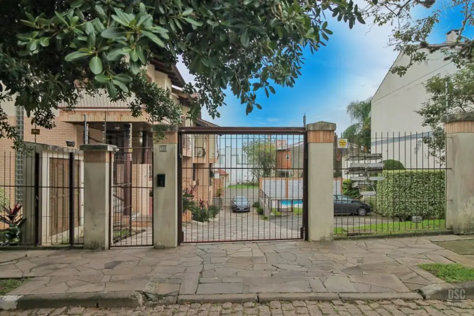 Foto 4 de Casa com 3 quartos à venda, 183m2 em Ipanema, Porto Alegre - RS