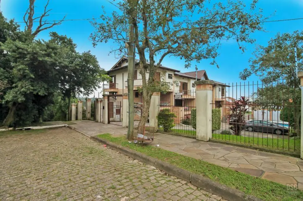 Foto 3 de Casa com 3 quartos à venda, 183m2 em Ipanema, Porto Alegre - RS