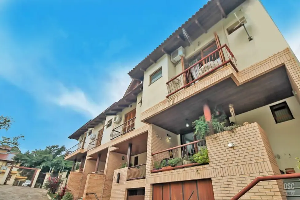 Foto 9 de Casa com 3 quartos à venda, 183m2 em Ipanema, Porto Alegre - RS