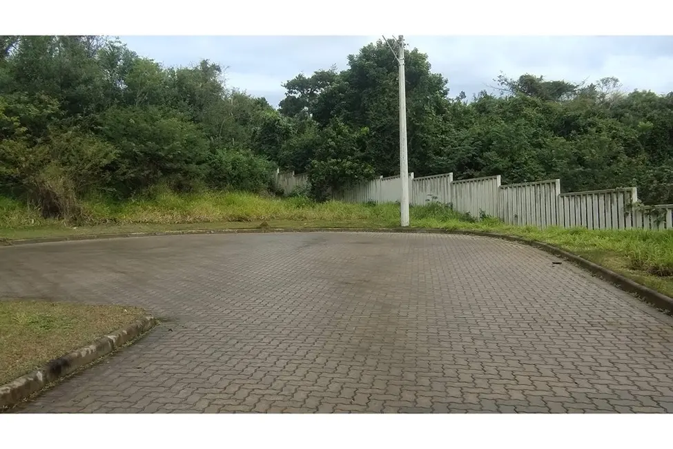 Foto 1 de Terreno / Lote à venda, 692m2 em São Lucas, Viamao - RS
