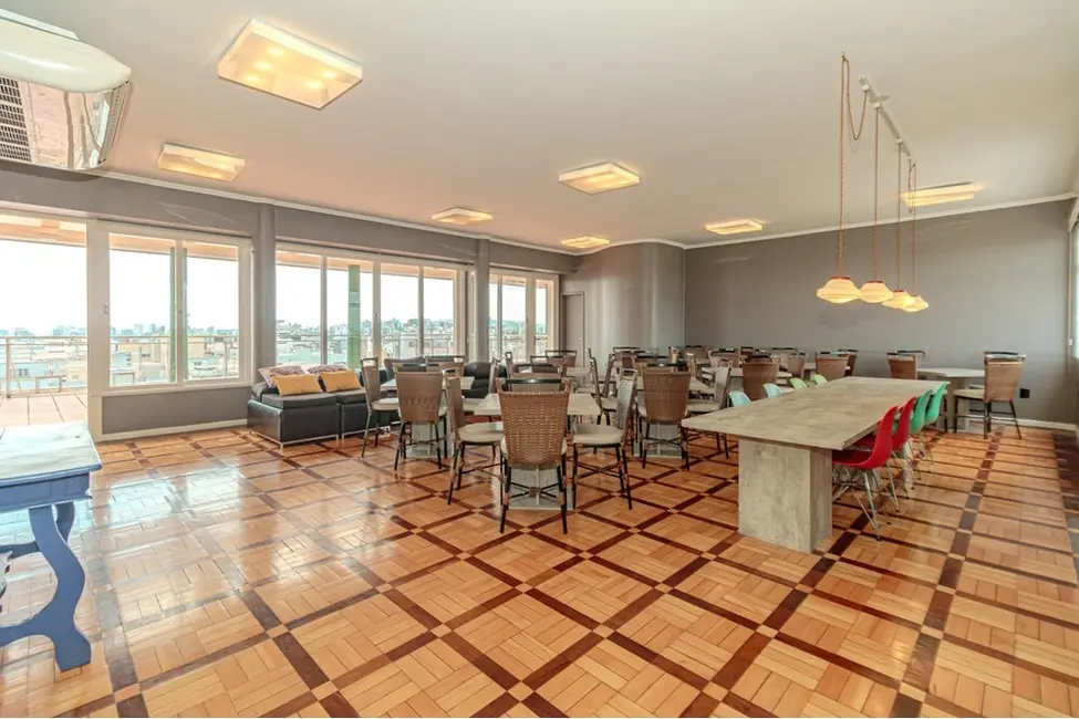Foto 2 de Apartamento com 3 quartos à venda, 147m2 em Moinhos de Vento, Porto Alegre - RS