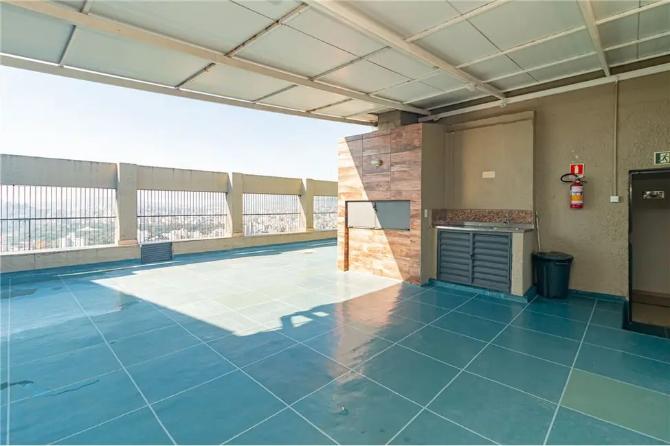 Apartamento com 3 quartos à venda, 109m2 em Centro Histórico, Porto Alegre - RS - imagem 6 Foto 6 de Apartamento com 3 quartos à venda, 109m2 em Centro Histórico, Porto Alegre - RS