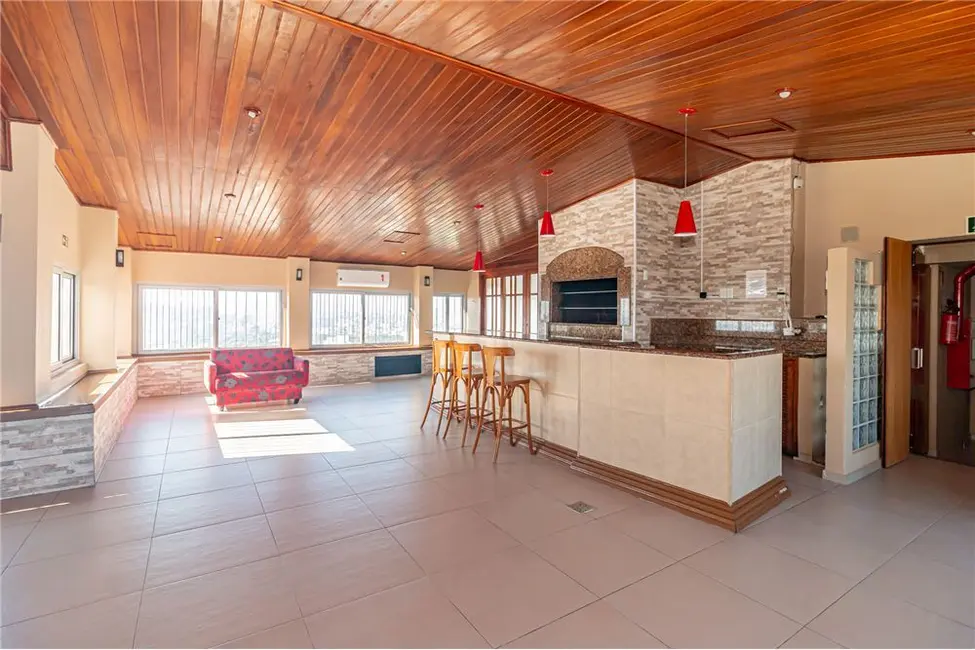 Apartamento com 3 quartos à venda, 109m2 em Centro Histórico, Porto Alegre - RS - imagem 7 Foto 7 de Apartamento com 3 quartos à venda, 109m2 em Centro Histórico, Porto Alegre - RS