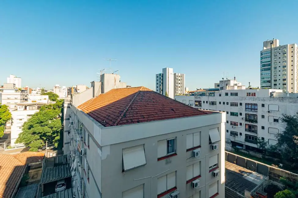 Foto 7 de Apartamento com 2 quartos à venda, 71m2 em São João, Porto Alegre - RS