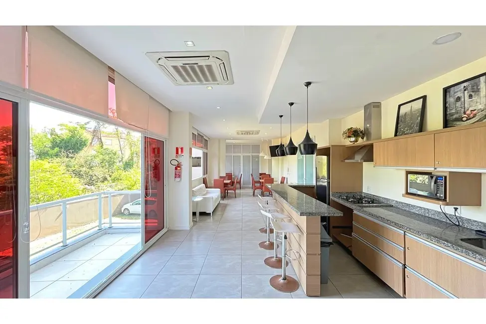 Apartamento com 2 quartos à venda, 50m2 em Azenha, Porto Alegre - RS - imagem 8 Foto 8 de Apartamento com 2 quartos à venda, 50m2 em Azenha, Porto Alegre - RS