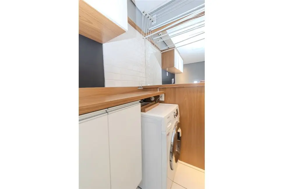 Foto 2 de Apartamento com 3 quartos à venda, 70m2 em Humaitá, Porto Alegre - RS