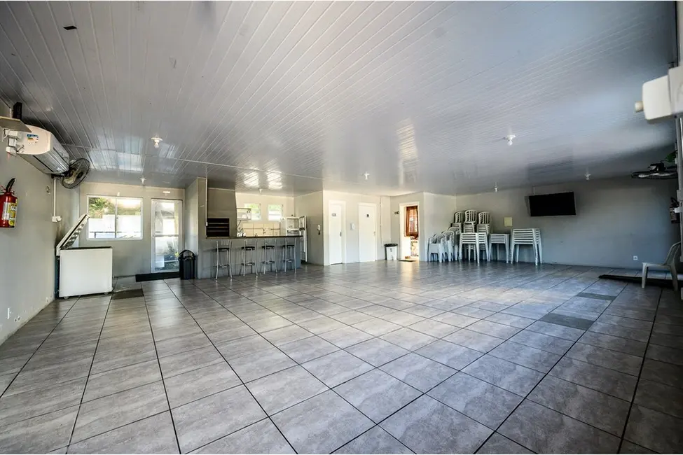 Foto 4 de Apartamento com 2 quartos à venda, 42m2 em Coronel Aparício Borges, Porto Alegre - RS