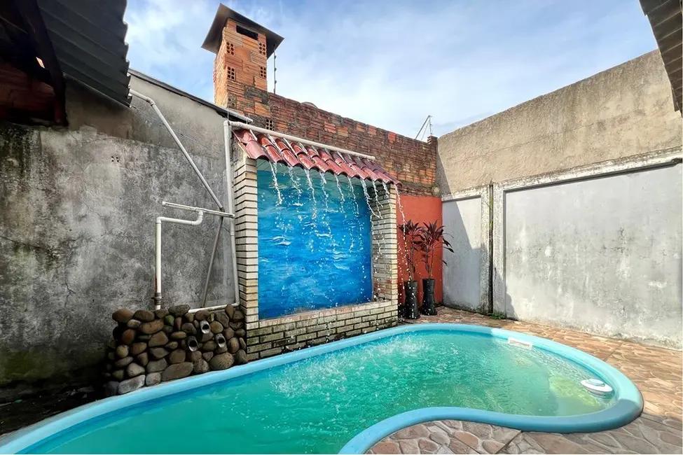 Foto 1 de Casa com 2 quartos à venda, 110m2 em São José, Canoas - RS
