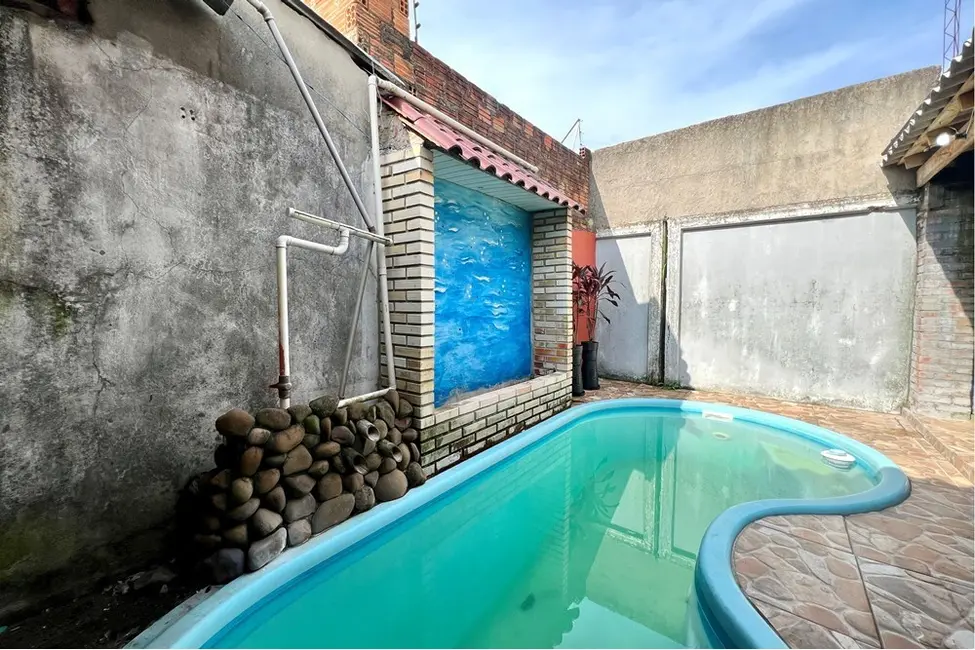 Casa com 2 quartos à venda, 110m2 em São José, Canoas - RS - imagem 4 Foto 4 de Casa com 2 quartos à venda, 110m2 em São José, Canoas - RS