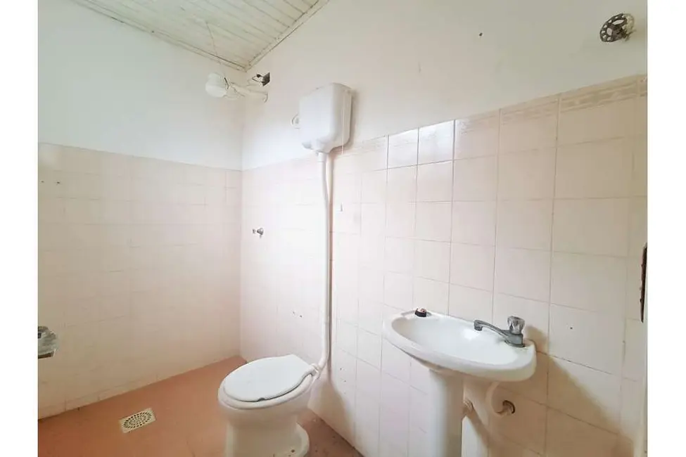 Casa com 3 quartos à venda, 160m2 em Taruma, Viamao - RS - imagem 5 Foto 5 de Casa com 3 quartos à venda, 160m2 em Taruma, Viamao - RS