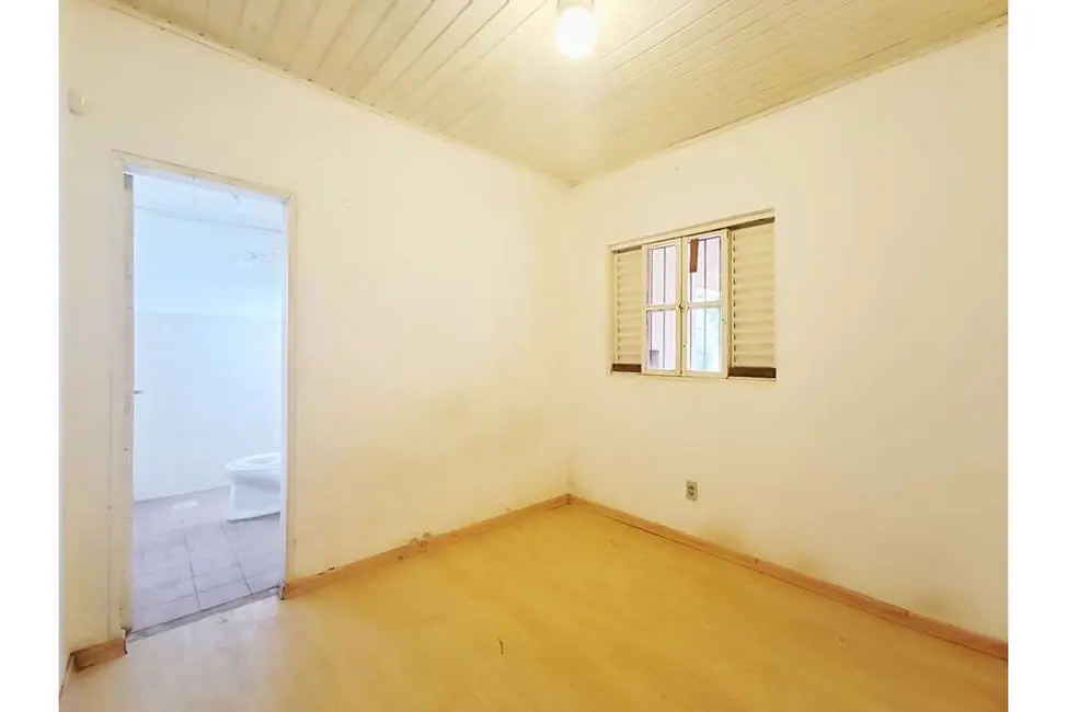 Casa com 3 quartos à venda, 160m2 em Taruma, Viamao - RS - imagem 3 Foto 3 de Casa com 3 quartos à venda, 160m2 em Taruma, Viamao - RS