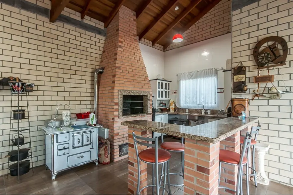 Casa de Condomínio com 4 quartos à venda, 366m2 em Elsa, Viamao - RS - imagem 4 Foto 4 de Casa de Condomínio com 4 quartos à venda, 366m2 em Elsa, Viamao - RS