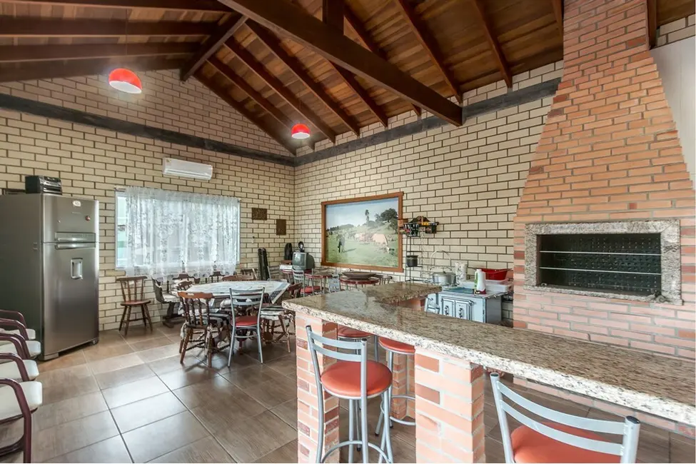 Casa de Condomínio com 4 quartos à venda, 366m2 em Elsa, Viamao - RS - imagem 8 Foto 8 de Casa de Condomínio com 4 quartos à venda, 366m2 em Elsa, Viamao - RS