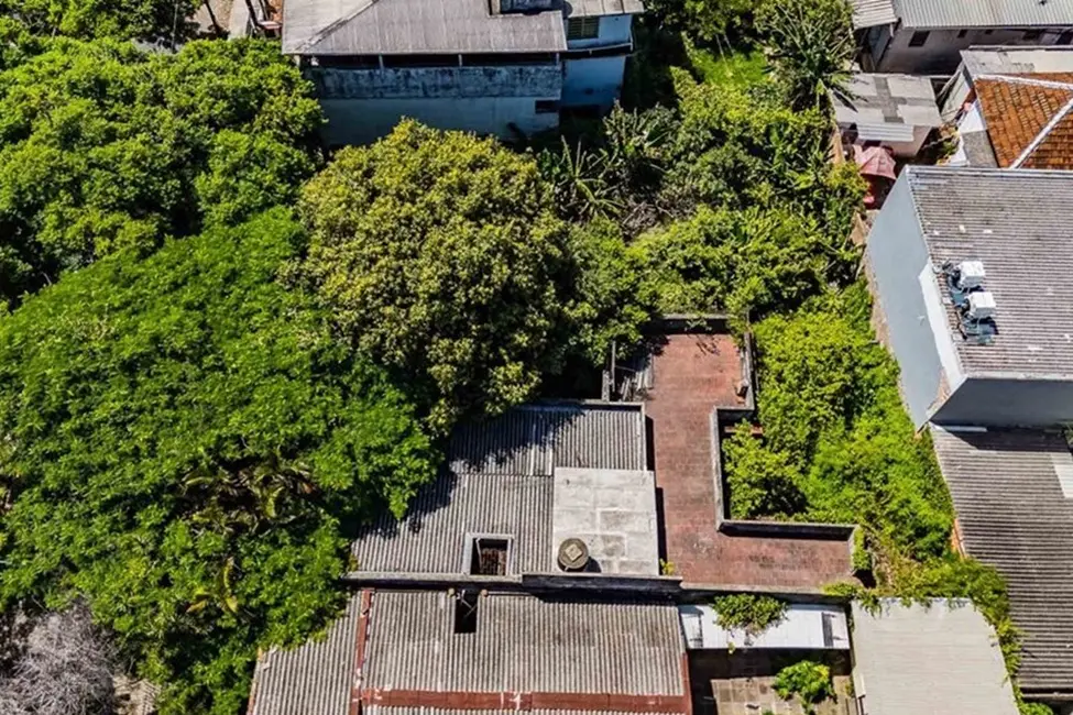 Foto 4 de Terreno / Lote à venda, 360m2 em Vila Ipiranga, Porto Alegre - RS
