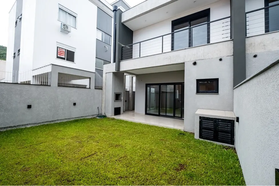 Casa com 3 quartos à venda, 240m2 em Cachoeira do Bom Jesus, Florianopolis - SC - imagem 8 Foto 8 de Casa com 3 quartos à venda, 240m2 em Cachoeira do Bom Jesus, Florianopolis - SC