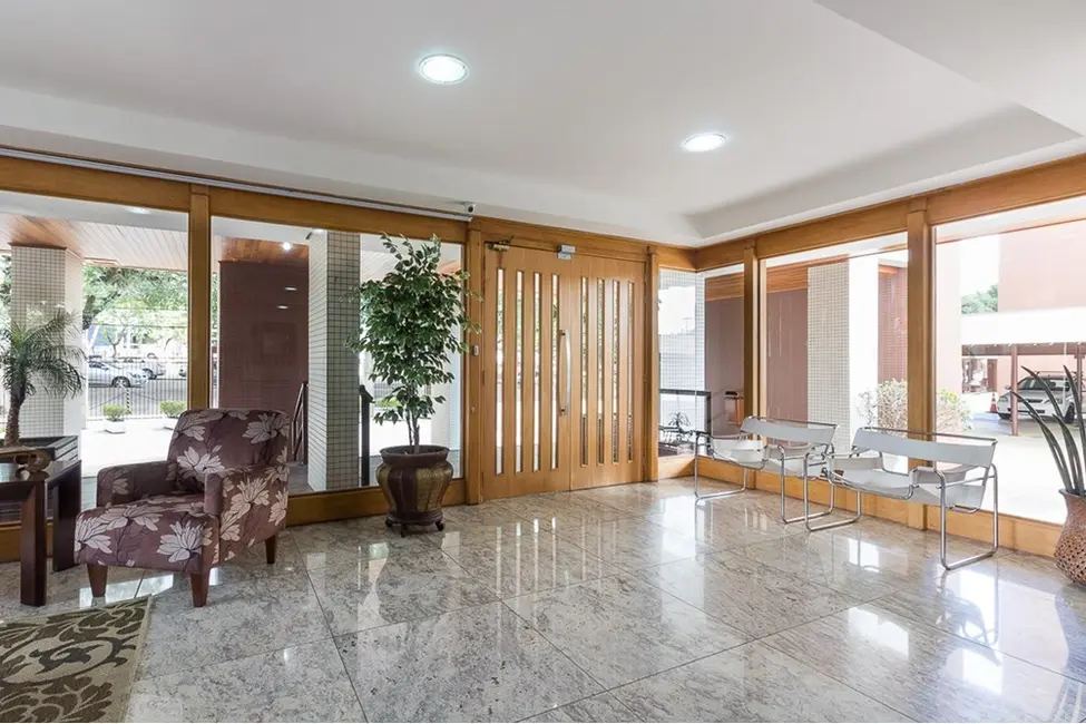 Foto 9 de Apartamento com 3 quartos à venda, 97m2 em Jardim Lindóia, Porto Alegre - RS