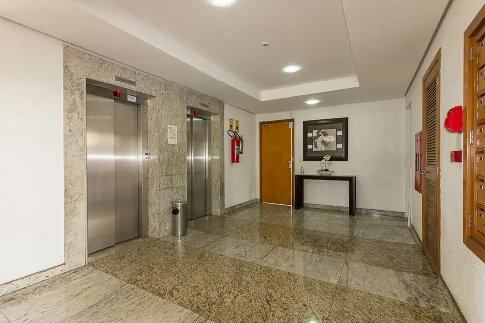 Foto 8 de Apartamento com 3 quartos à venda, 97m2 em Jardim Lindóia, Porto Alegre - RS