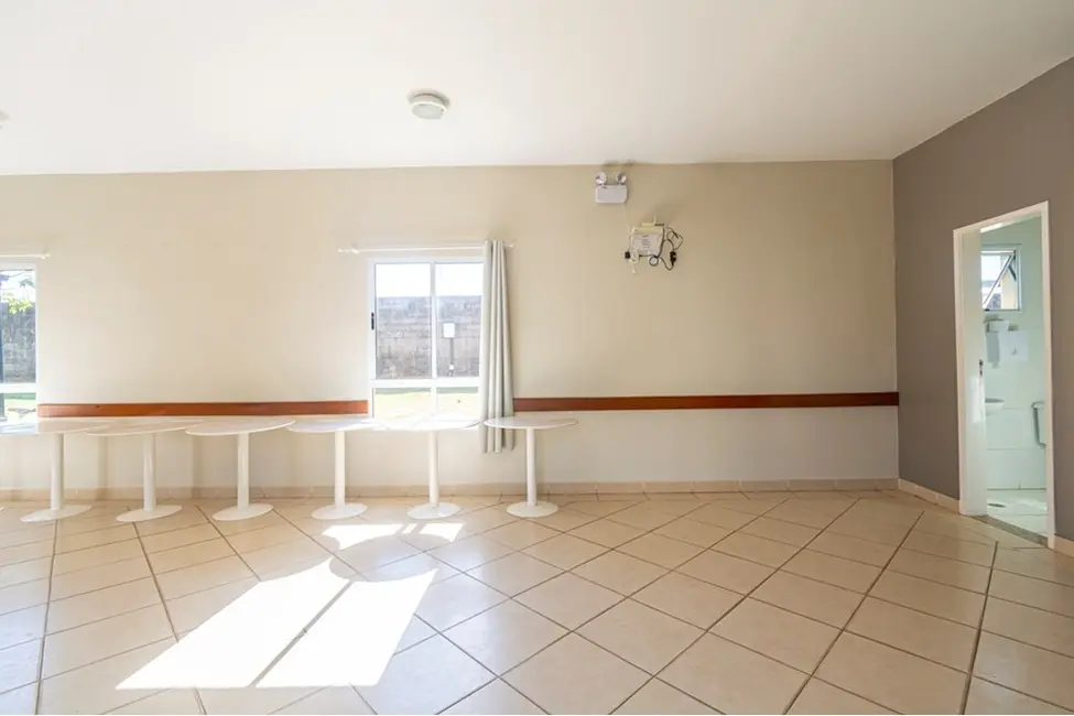 Casa de Condomínio com 2 quartos à venda, 88m2 em Igara, Canoas - RS - imagem 6 Foto 6 de Casa de Condomínio com 2 quartos à venda, 88m2 em Igara, Canoas - RS