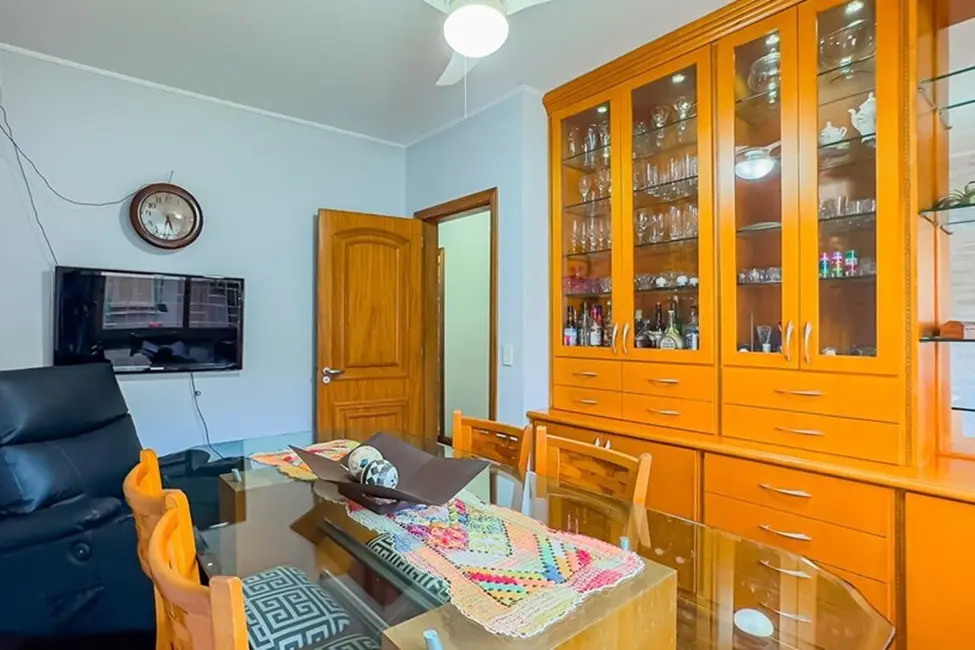 Foto 6 de Casa com 4 quartos à venda, 233m2 em Santa Maria Goretti, Porto Alegre - RS