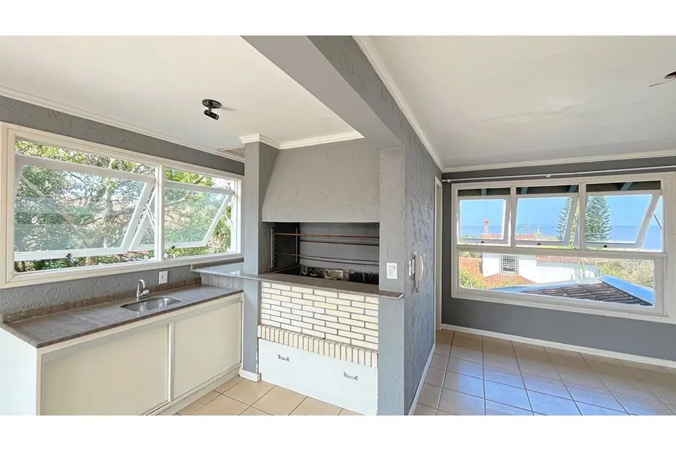 Foto 2 de Casa de Condomínio com 3 quartos à venda, 254m2 em Ipanema, Porto Alegre - RS