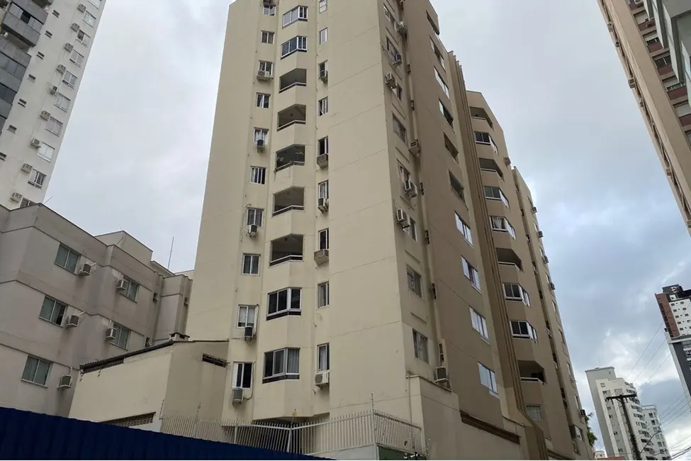 Apartamento com 4 quartos à venda, 111m2 em Centro, Balneario Camboriu - SC - imagem 7 Foto 7 de Apartamento com 4 quartos à venda, 111m2 em Centro, Balneario Camboriu - SC