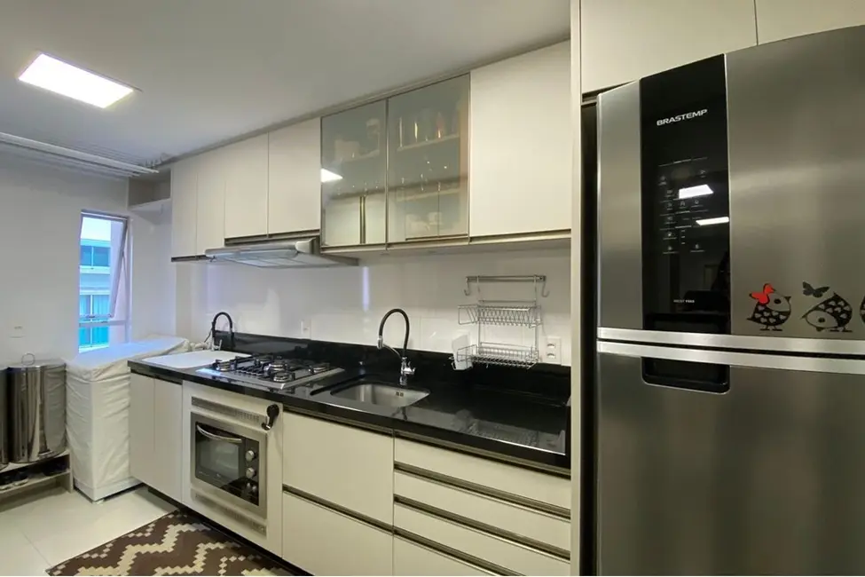 Apartamento com 4 quartos à venda, 111m2 em Centro, Balneario Camboriu - SC - imagem 2 Foto 2 de Apartamento com 4 quartos à venda, 111m2 em Centro, Balneario Camboriu - SC