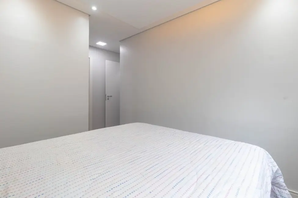 Apartamento com 2 quartos à venda, 60m2 em Glória, Porto Alegre - RS - imagem 6 Foto 6 de Apartamento com 2 quartos à venda, 60m2 em Glória, Porto Alegre - RS