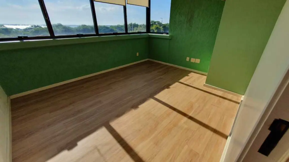 Sala Comercial à venda, 59m2 em Menino Deus, Porto Alegre - RS - imagem 7 Foto 7 de Sala Comercial à venda, 59m2 em Menino Deus, Porto Alegre - RS