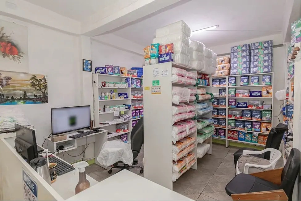 Foto 5 de Prédio Inteiro à venda, 200m2 em Cavalhada, Porto Alegre - RS