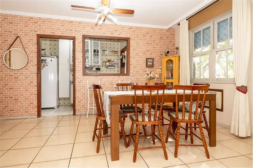Foto 1 de Apartamento com 2 quartos à venda, 65m2 em Azenha, Porto Alegre - RS