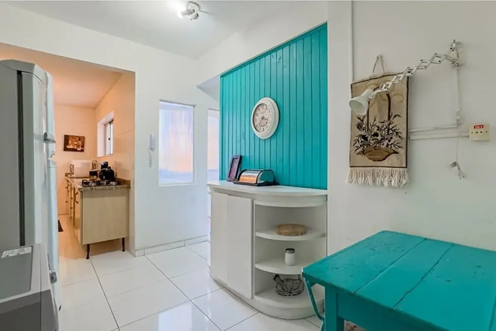 Foto 2 de Apartamento com 4 quartos à venda, 190m2 em Rio Branco, Porto Alegre - RS