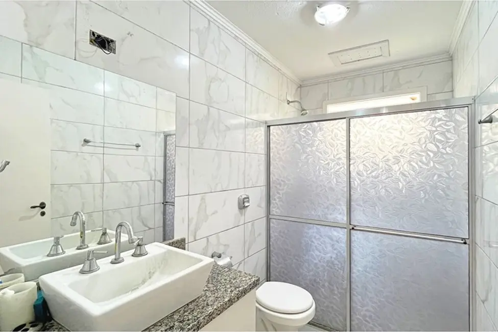 Foto 6 de Casa de Condomínio com 5 quartos à venda, 300m2 em Ipanema, Porto Alegre - RS