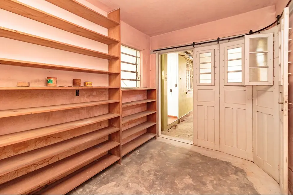 Casa com 3 quartos à venda, 164m2 em São João, Porto Alegre - RS - imagem 6 Foto 6 de Casa com 3 quartos à venda, 164m2 em São João, Porto Alegre - RS