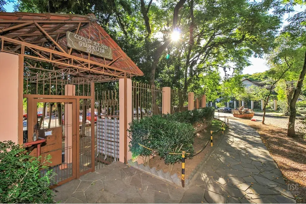 Foto 3 de Casa de Condomínio com 1 quarto à venda, 70m2 em Guarujá, Porto Alegre - RS