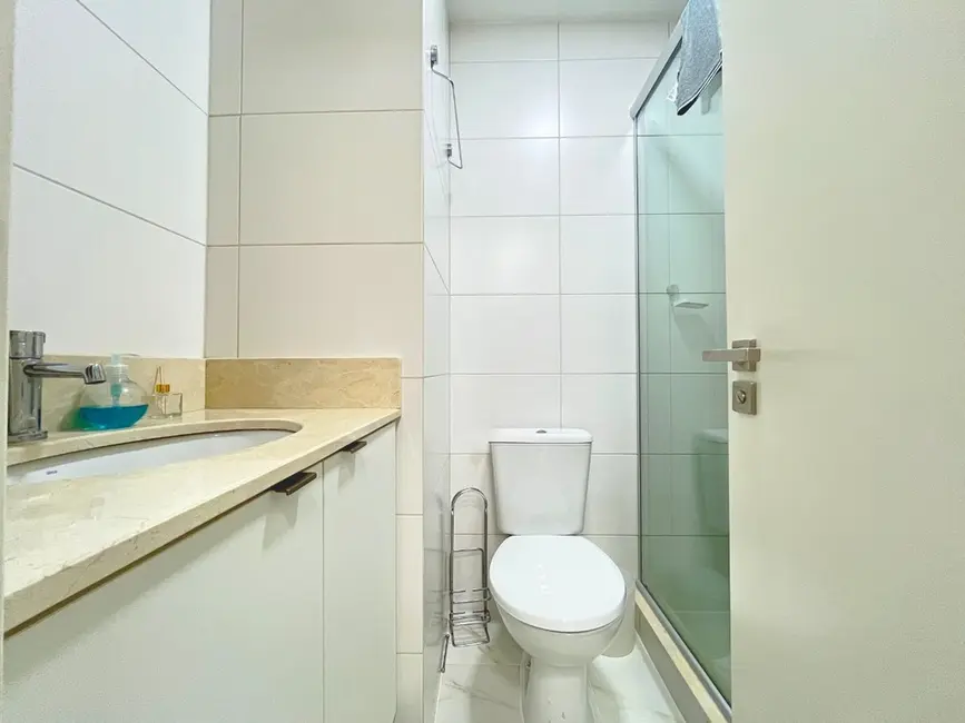 Apartamento com 3 quartos à venda, 170m2 em Petrópolis, Porto Alegre - RS - imagem 8 Foto 8 de Apartamento com 3 quartos à venda, 170m2 em Petrópolis, Porto Alegre - RS