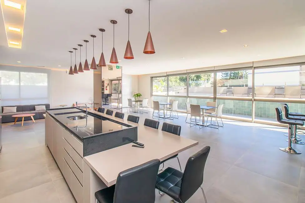 Apartamento com 2 quartos à venda, 3105m2 em Passo da Areia, Porto Alegre - RS - imagem 5 Foto 5 de Apartamento com 2 quartos à venda, 3105m2 em Passo da Areia, Porto Alegre - RS
