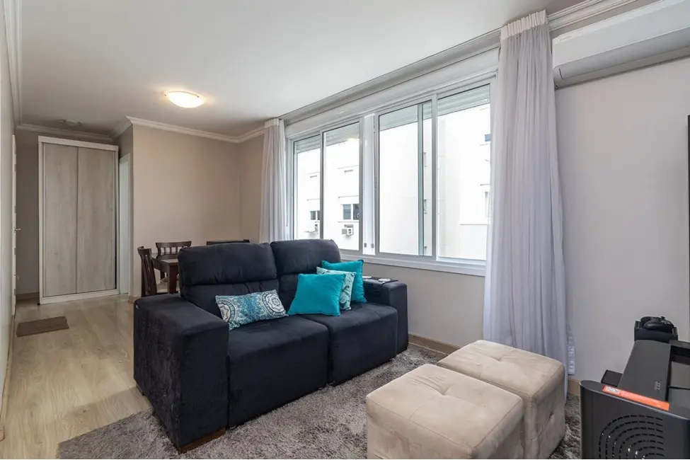 Apartamento com 2 quartos à venda, 85m2 em Menino Deus, Porto Alegre - RS - imagem 1 Foto 1 de Apartamento com 2 quartos à venda, 85m2 em Menino Deus, Porto Alegre - RS