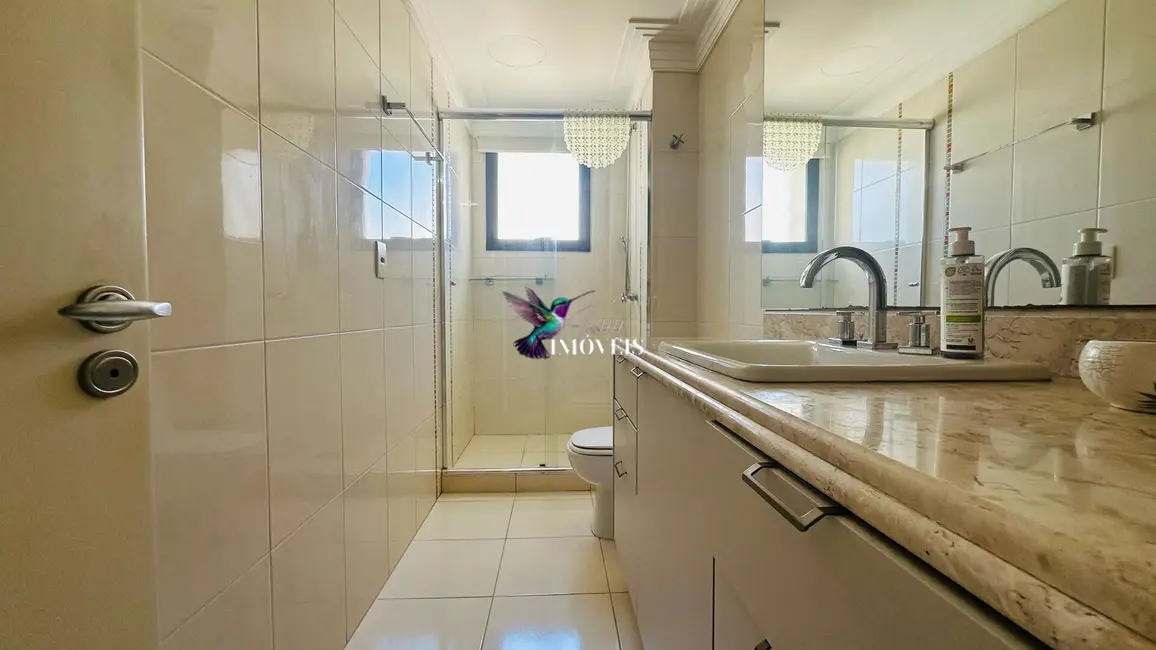 Apartamento com 3 quartos à venda, 155m2 em Centro, Sao Leopoldo - RS - imagem 8 Foto 8 de Apartamento com 3 quartos à venda, 155m2 em Centro, Sao Leopoldo - RS