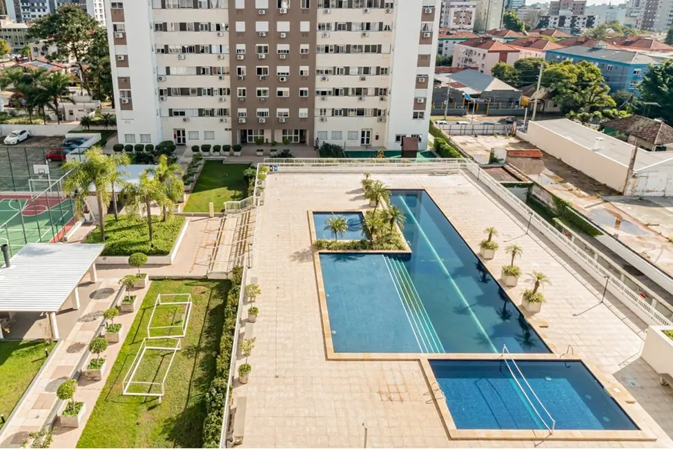 Foto 1 de Apartamento com 2 quartos à venda, 58m2 em Passo da Areia, Porto Alegre - RS