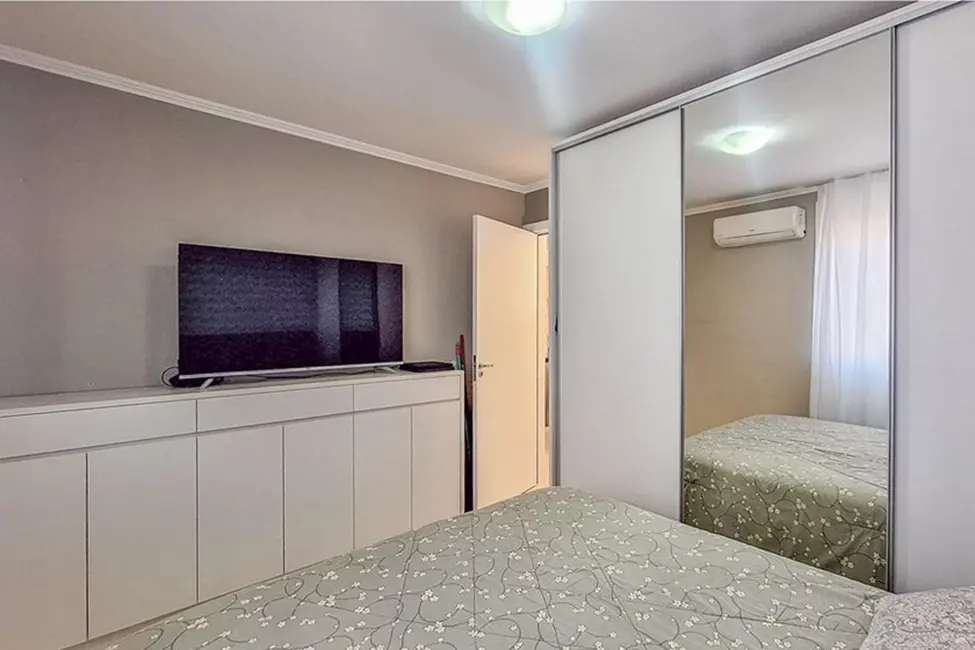 Apartamento com 2 quartos à venda, 48m2 em Olaria, Canoas - RS - imagem 9 Foto 9 de Apartamento com 2 quartos à venda, 48m2 em Olaria, Canoas - RS