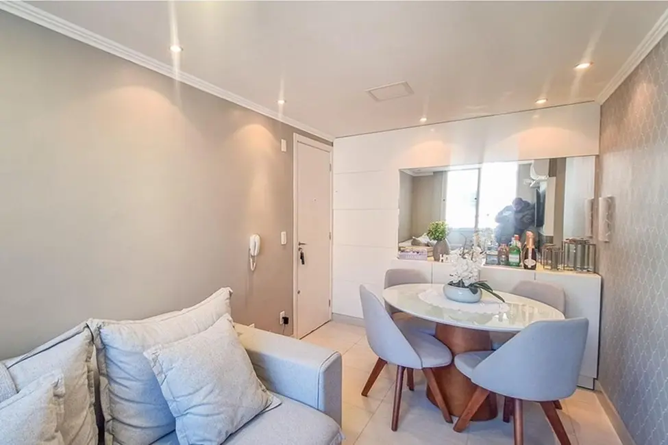 Apartamento com 2 quartos à venda, 48m2 em Olaria, Canoas - RS - imagem 1 Foto 1 de Apartamento com 2 quartos à venda, 48m2 em Olaria, Canoas - RS