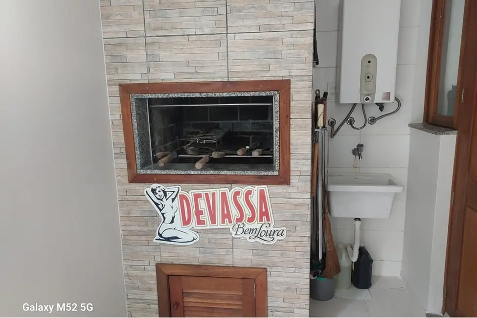 Foto 2 de Casa com 2 quartos à venda, 80m2 em Lomba do Pinheiro, Porto Alegre - RS