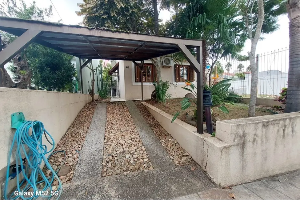 Foto 1 de Casa com 2 quartos à venda, 80m2 em Lomba do Pinheiro, Porto Alegre - RS