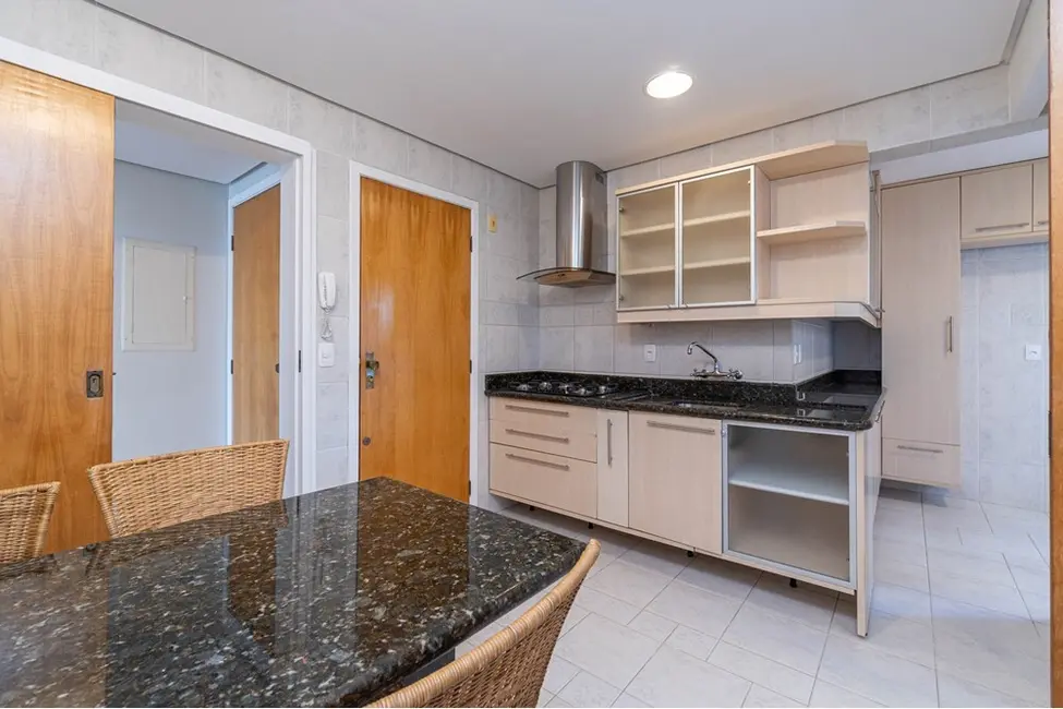 Foto 6 de Apartamento com 3 quartos à venda, 110m2 em Petrópolis, Porto Alegre - RS