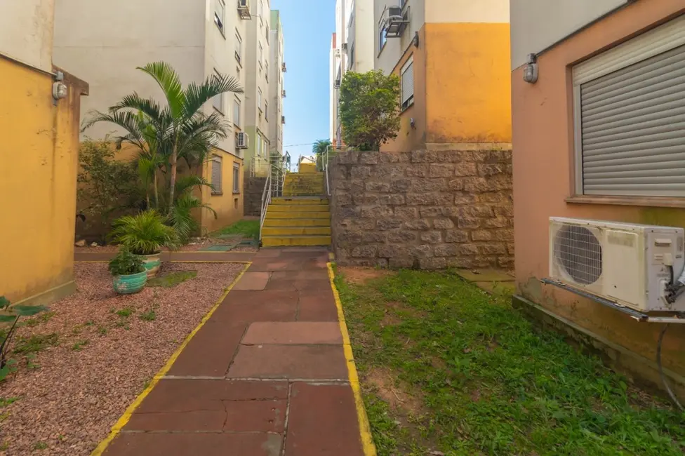 Foto 7 de Apartamento com 2 quartos à venda, 40m2 em Agronomia, Porto Alegre - RS