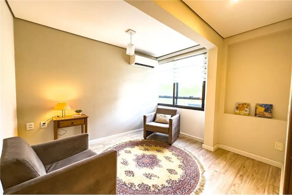 Foto 1 de Sala Comercial à venda, 39m2 em Moinhos de Vento, Porto Alegre - RS