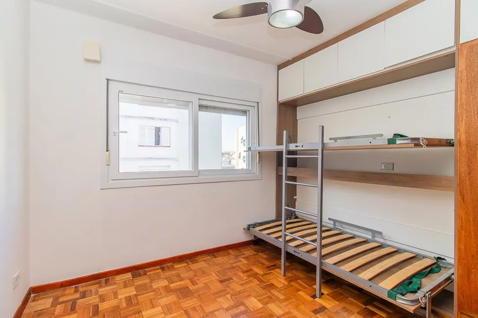 Foto 2 de Apartamento com 2 quartos à venda, 70m2 em Farroupilha, Porto Alegre - RS