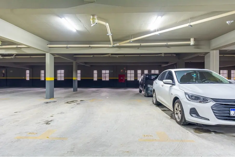 Apartamento com 2 quartos à venda, 54m2 em Centro, Canoas - RS - imagem 5 Foto 5 de Apartamento com 2 quartos à venda, 54m2 em Centro, Canoas - RS